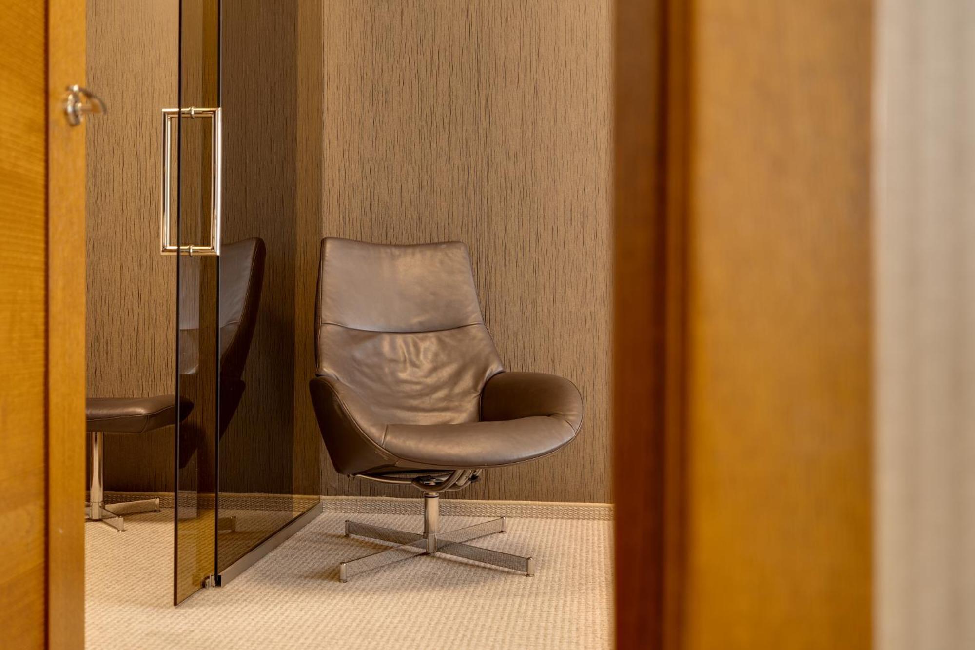 Apartman Leonardo - City Center Трнава Екстериор снимка